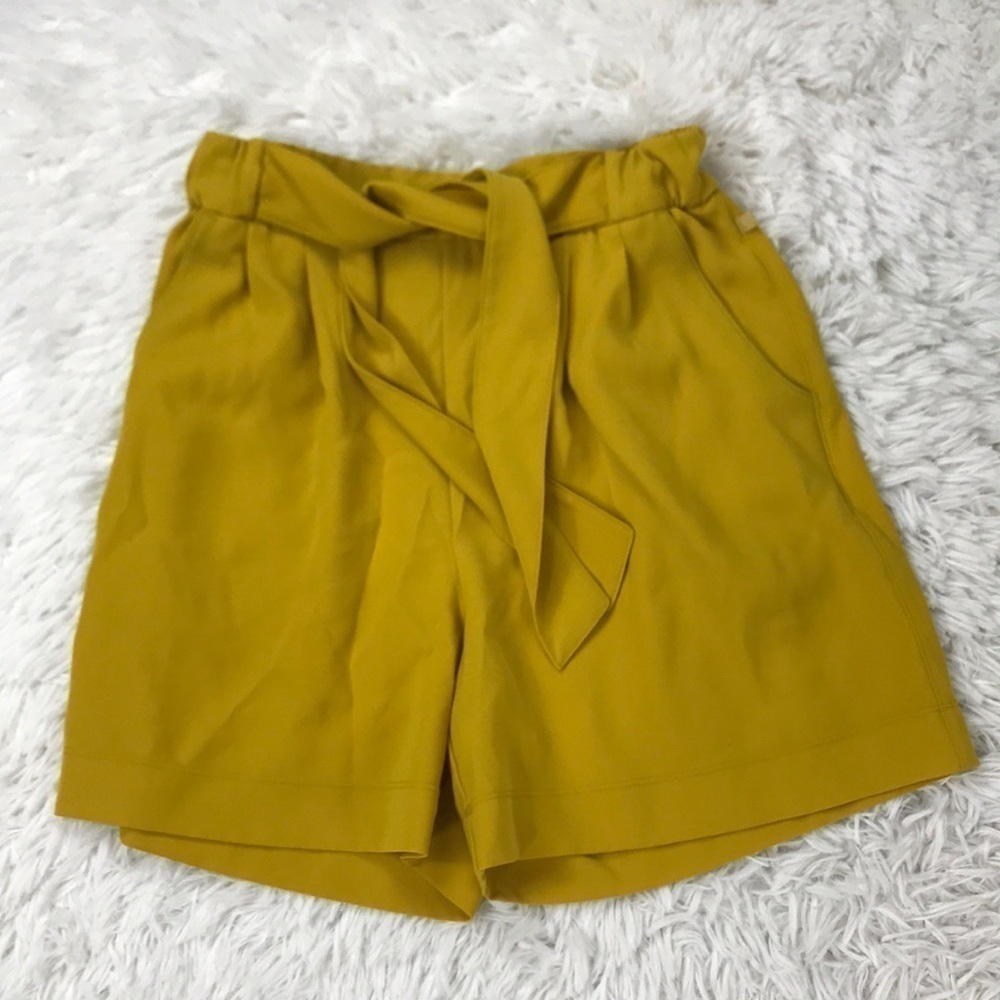 Lululemon Noir Short 5.5" Honeycomb